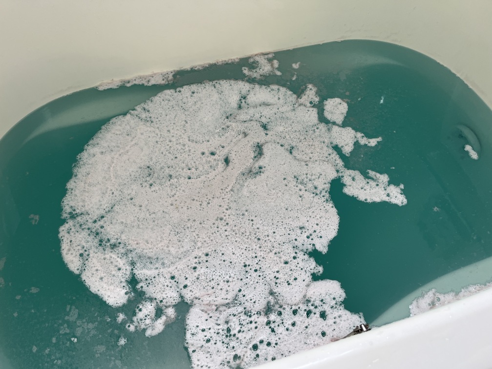 風呂釜配管洗浄中③
